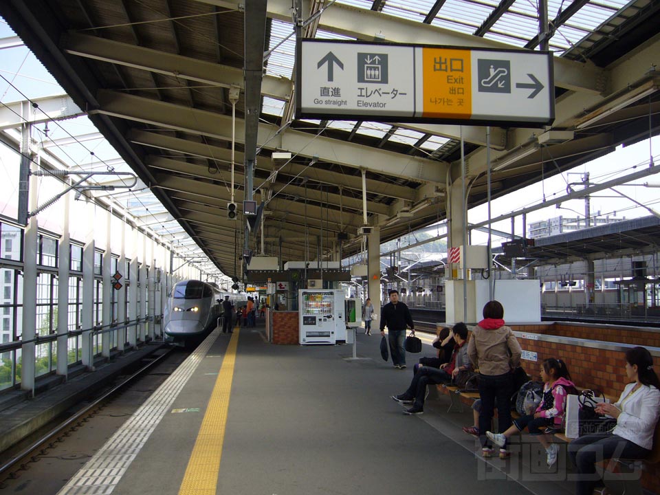 JR福島駅ホーム(JR東北新幹線)