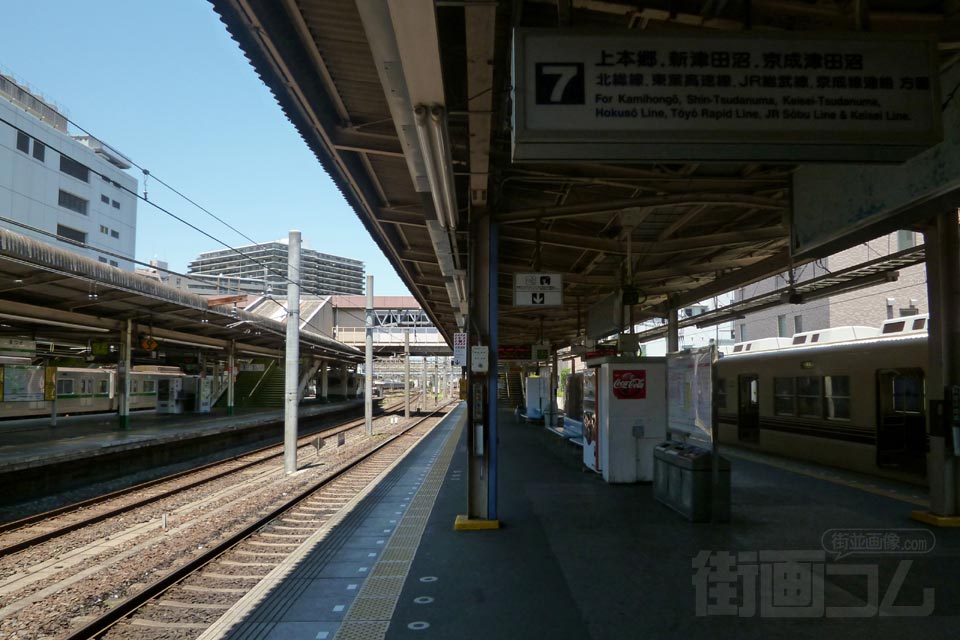 新京成電鉄松戸駅ホーム