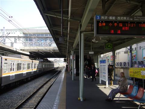 西武清瀬駅ホーム(西武池袋線)写真画像