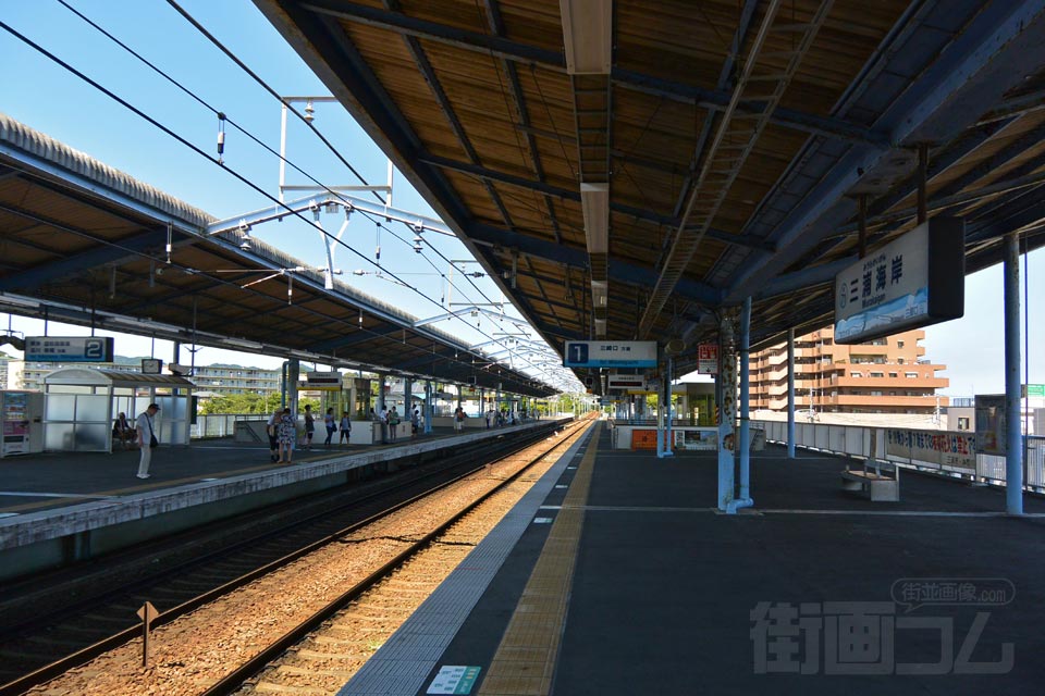京急三浦海岸駅ホーム(京急久里浜線)