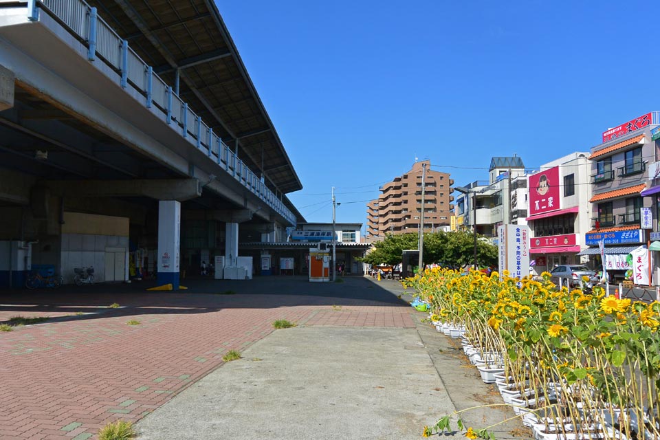 京急三浦海岸駅前