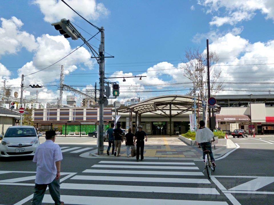阪神尼崎駅西口前