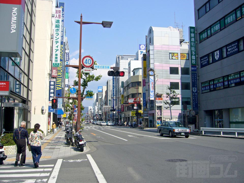 千舟町通り(旧国道３３号線)