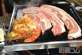新大久保の人気韓国料理店「おんどる」で新大久保サムギョプサル♪
