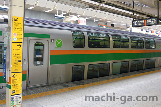 東海道線「快速アクティー」のグリーン車