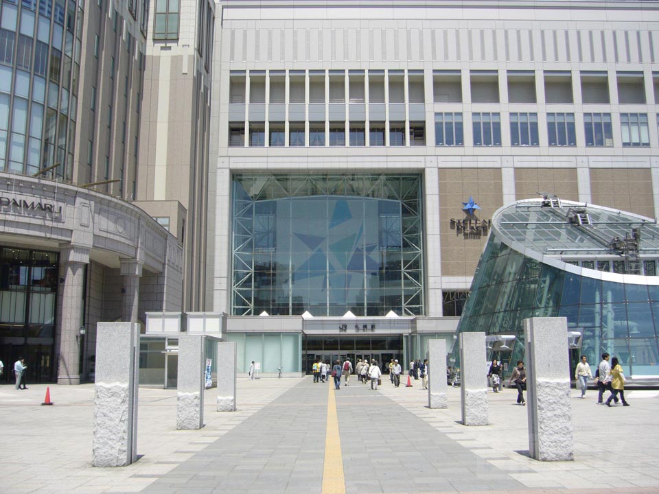 JR札幌駅西通り南口