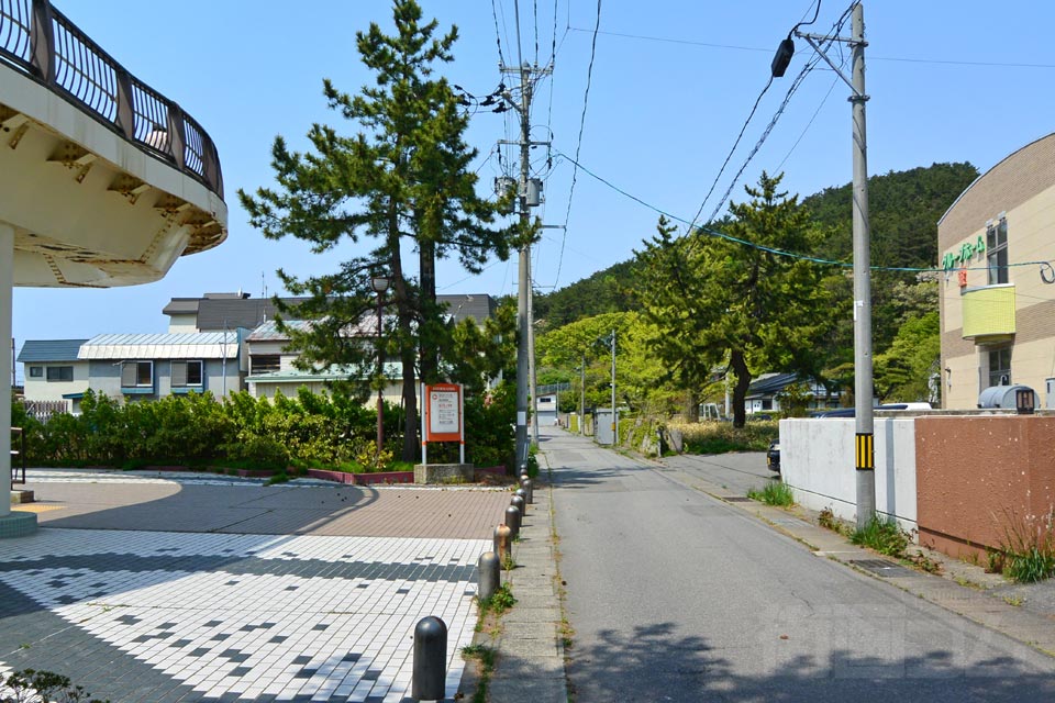 浅虫温泉駅東側