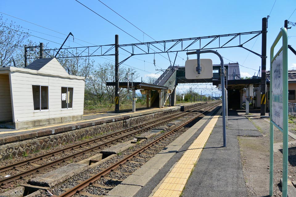 JR大釈迦駅ホーム(JR奥羽本線)