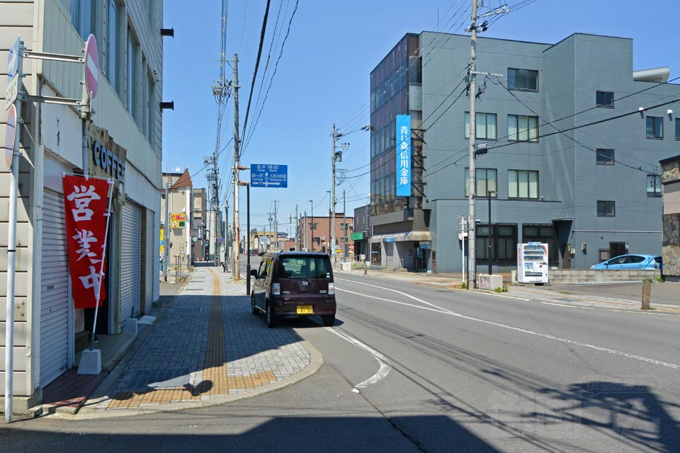 五所川原市本町