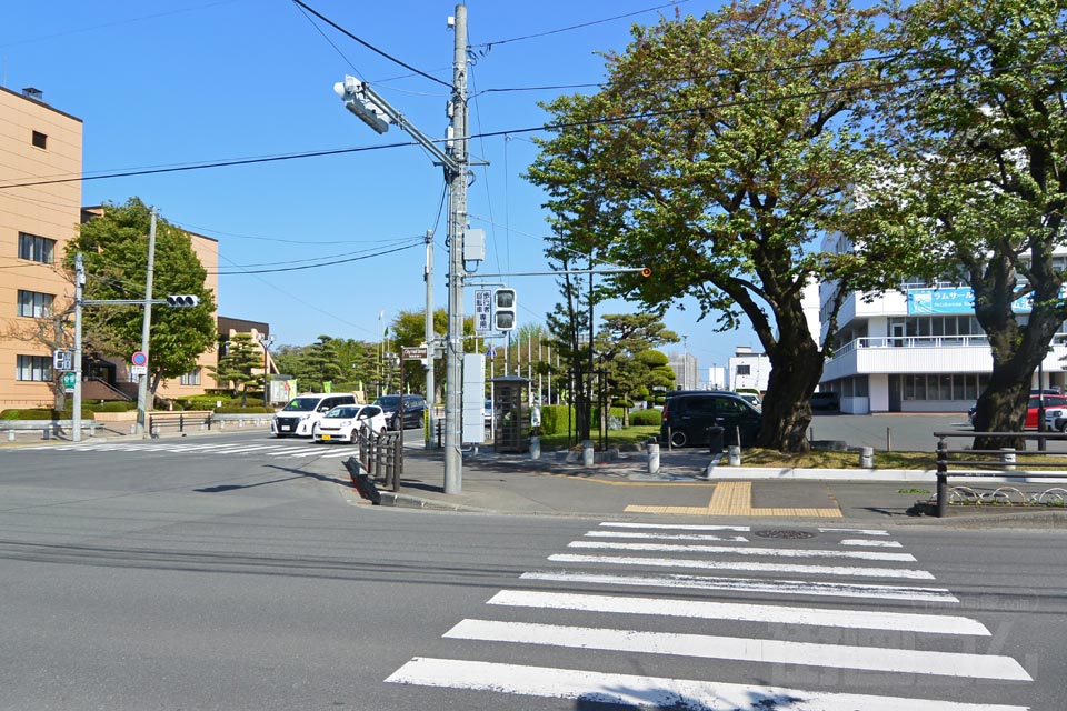 三沢市役所前