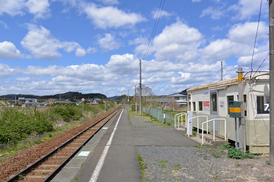 JR陸中夏井駅ホーム(JR八戸線)