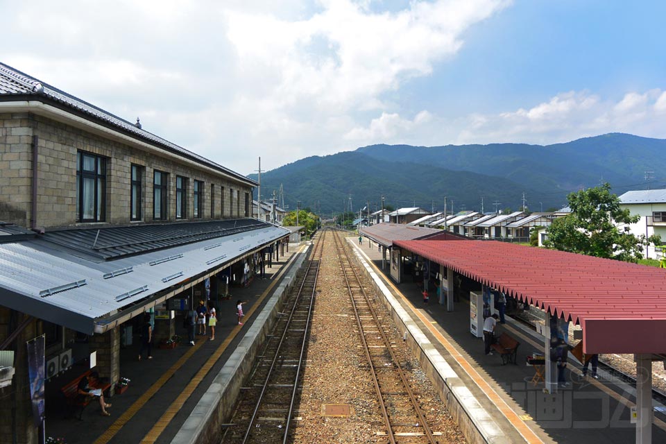 JR遠野駅ホーム(JR釜石線)