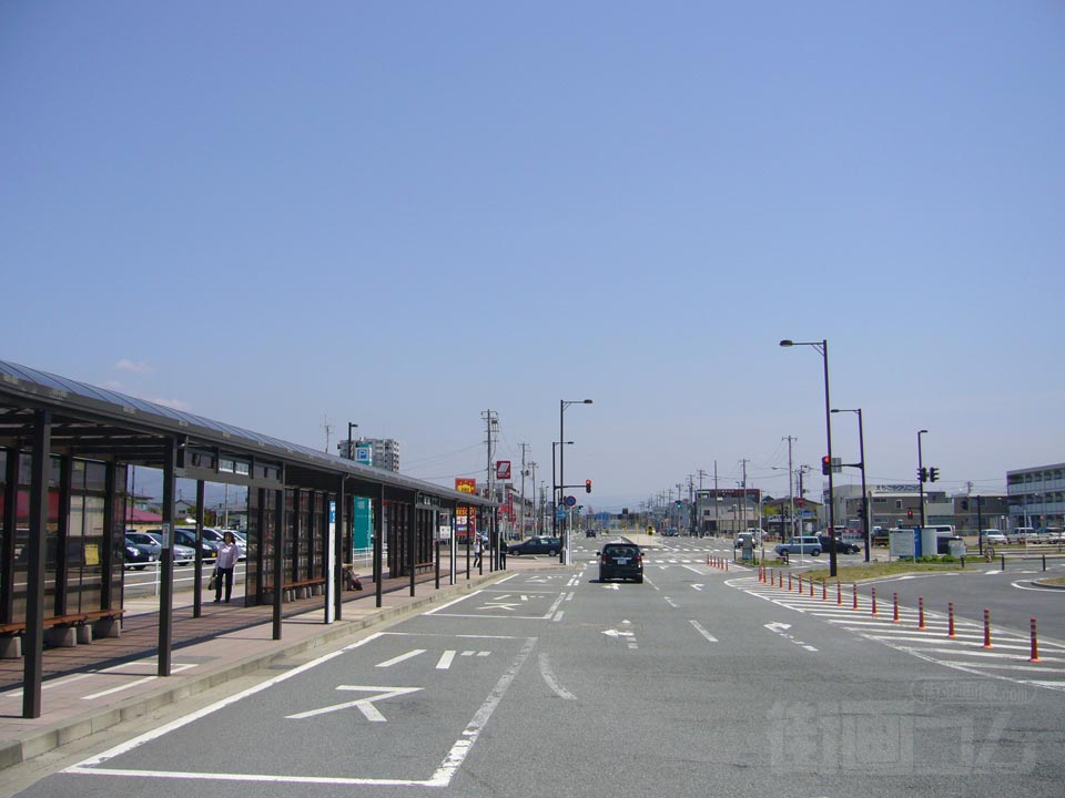 JR秋田駅東口前