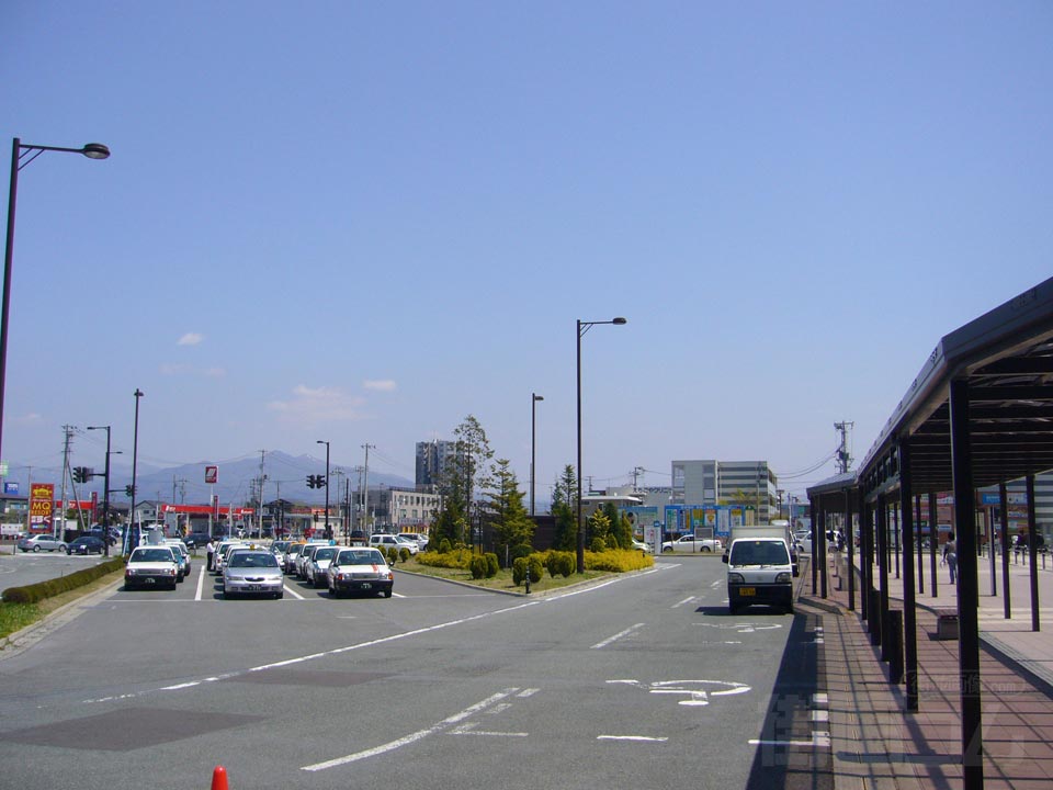 JR秋田駅東口前