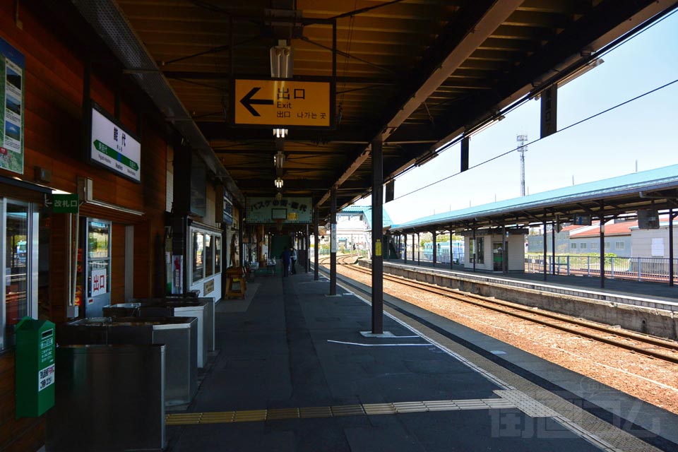 JR能代駅ホーム(JR五能線)