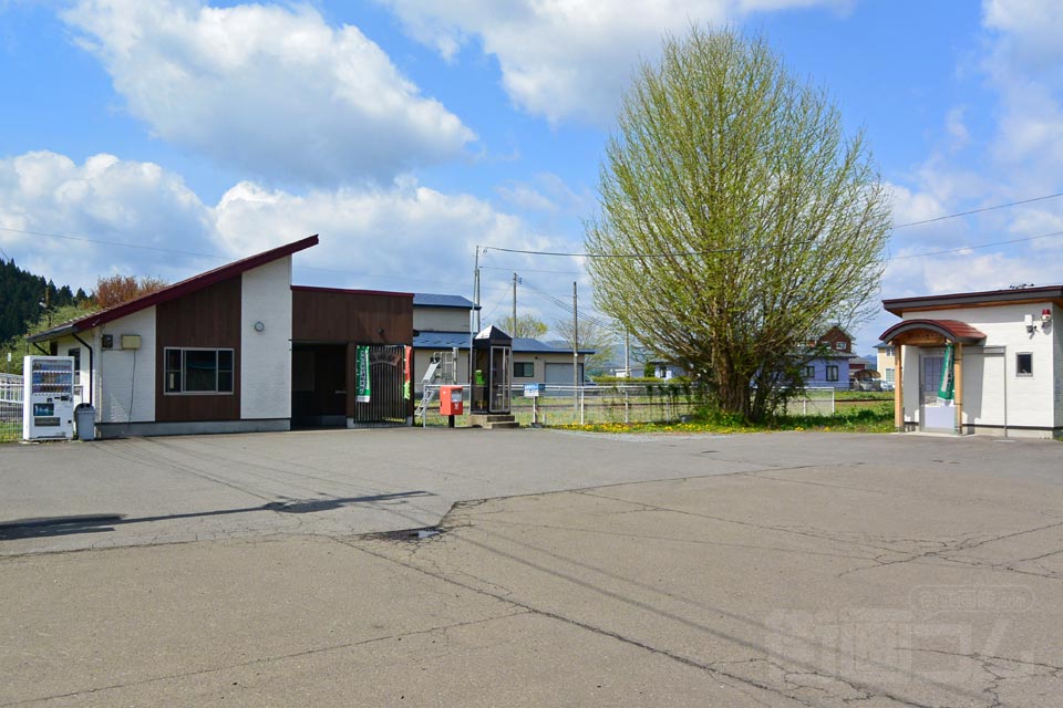 JR扇田駅前