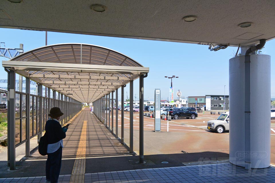 JR大曲駅東口前