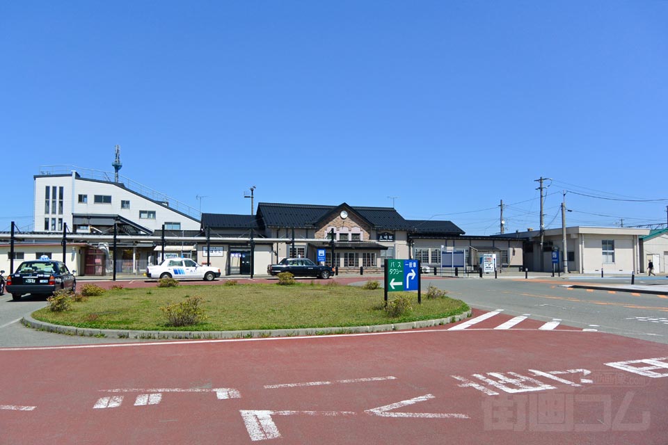 JR土崎駅前