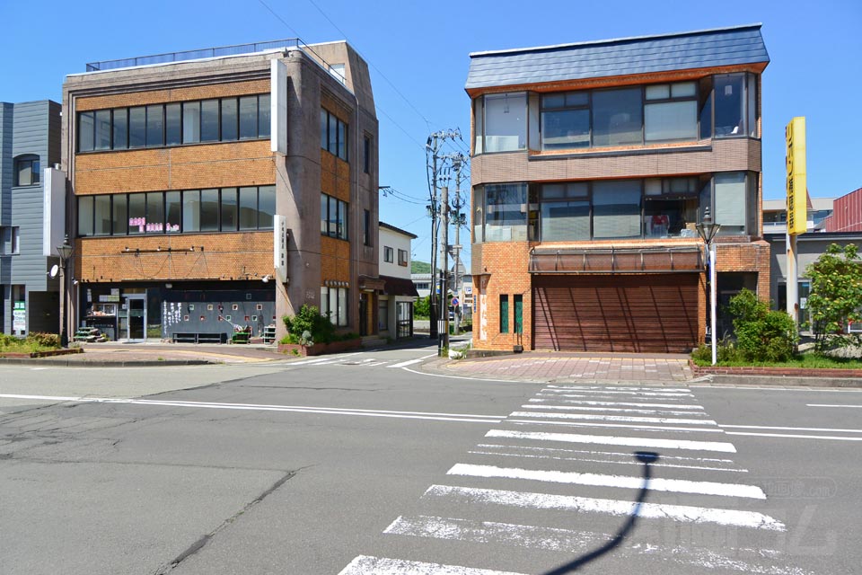 由利本荘市谷地町