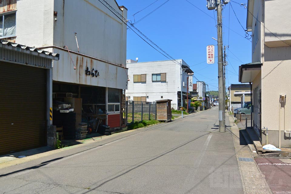 由利本荘市東町