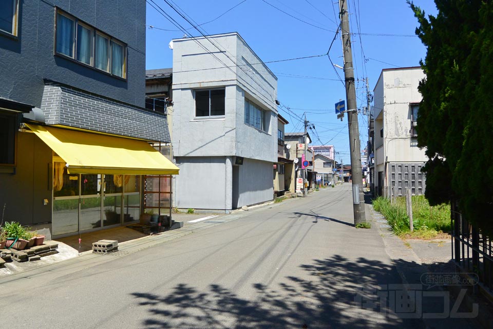 由利本荘市中竪町