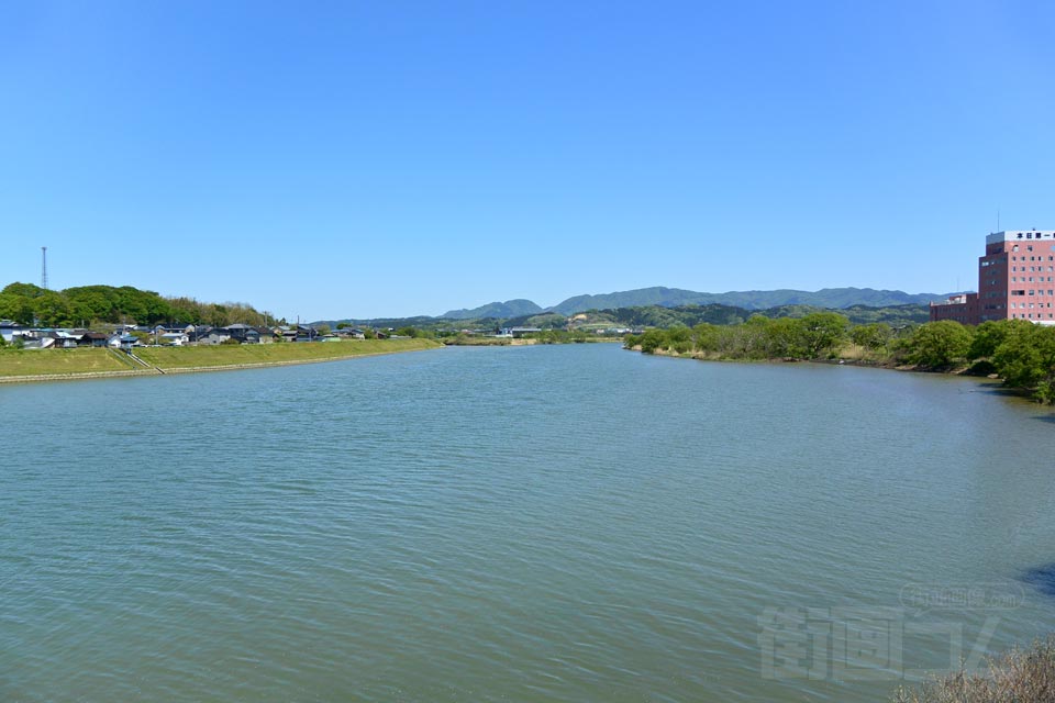 由利橋から子吉川