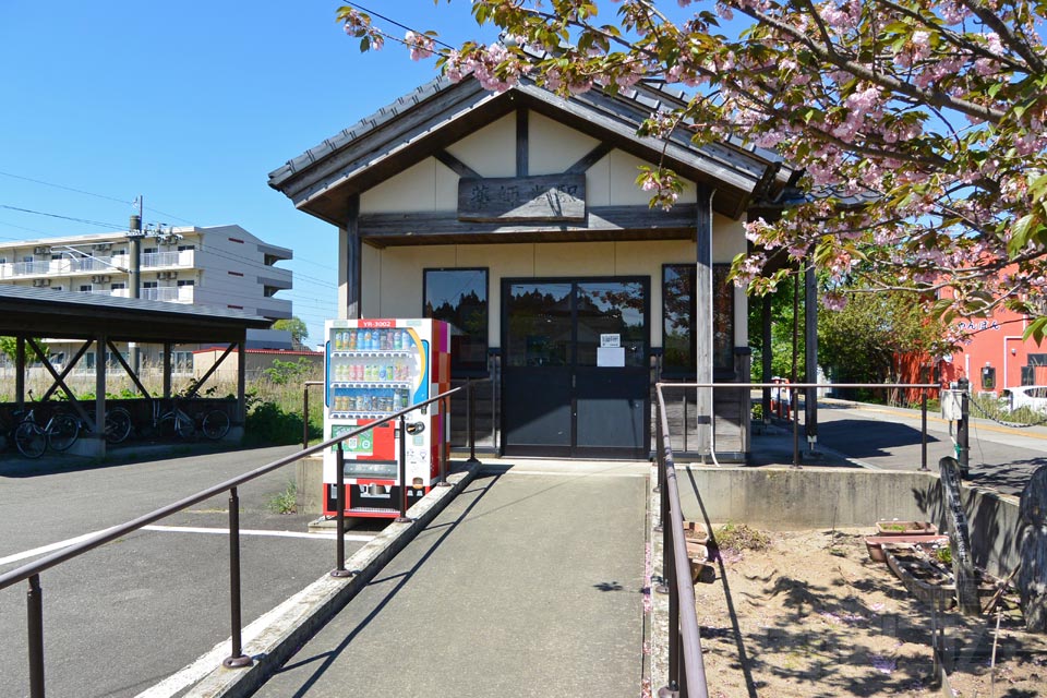 由利高原鉄道薬師堂駅