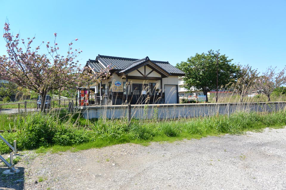 由利高原鉄道薬師堂駅