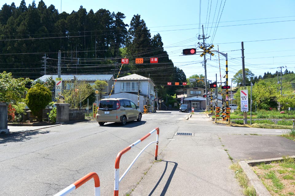 矢島街道踏切