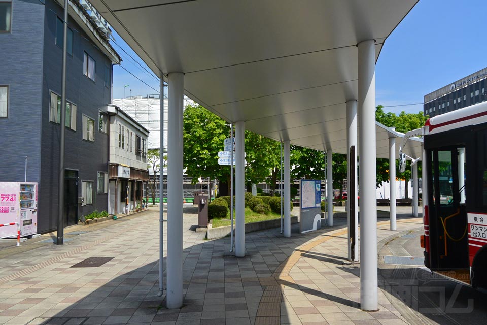 JR横手駅東口前