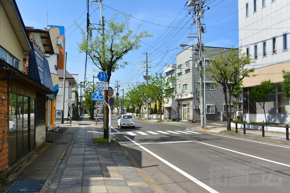 平和街道（秋田県道３１号線）