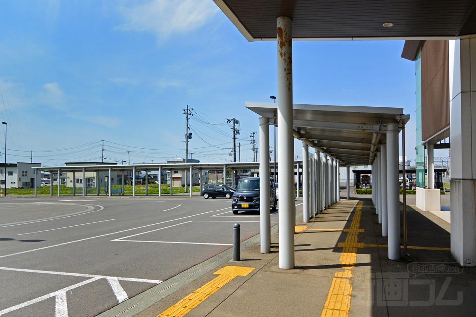 JR横手駅西口前