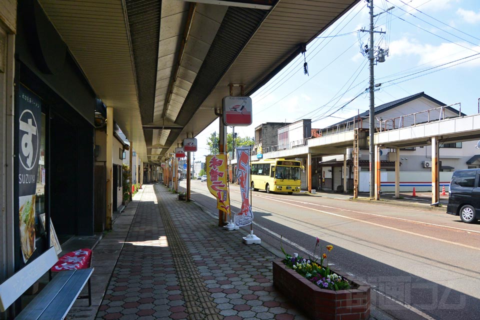 サンロード日吉商店街