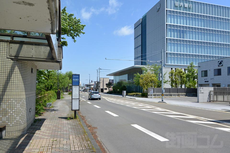 内川通りバス停