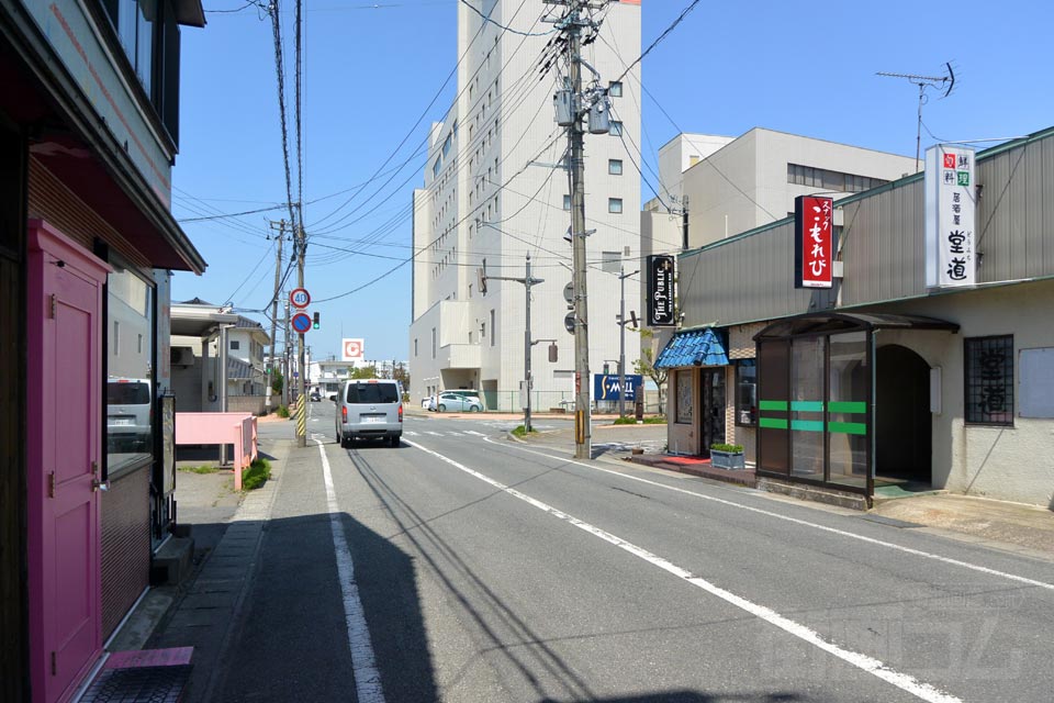 鶴岡市末広町