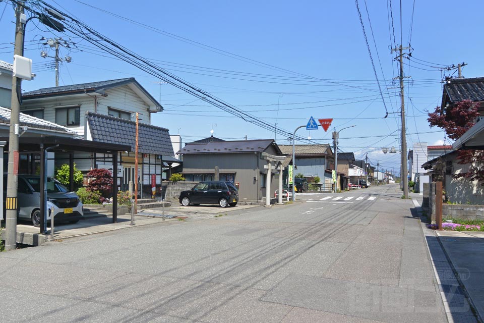 鶴岡市末広町