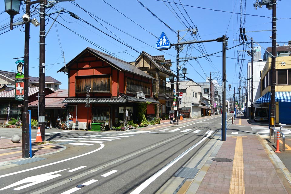 野口英世青春通り