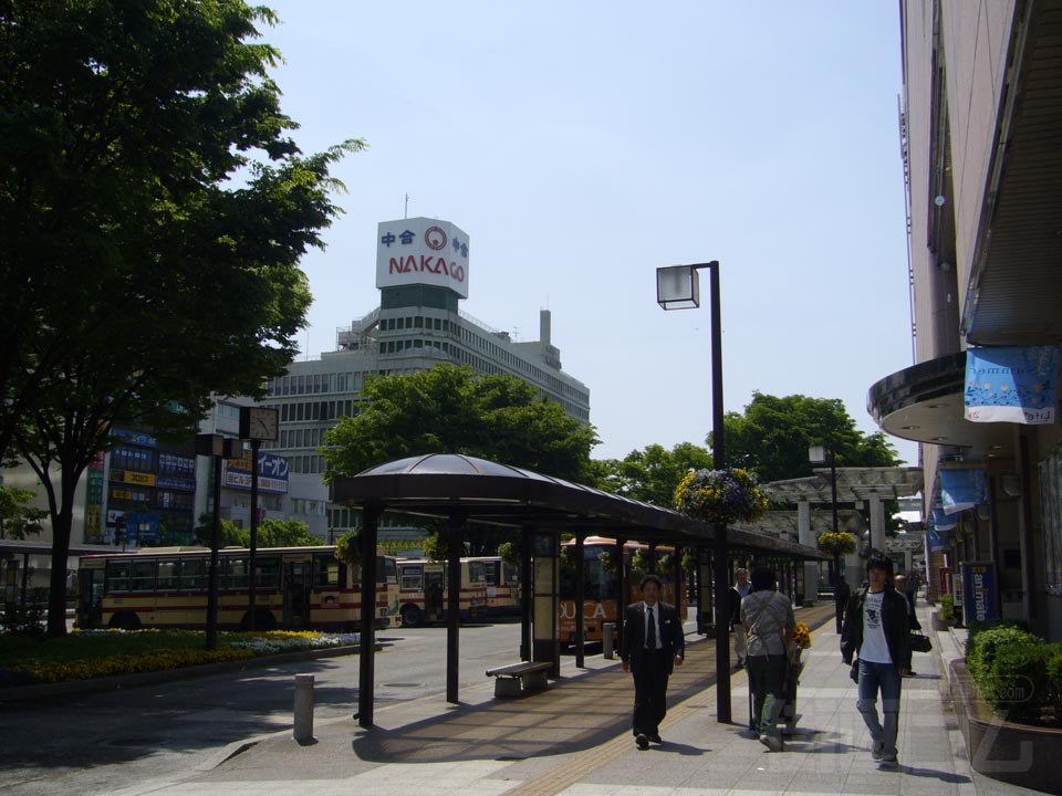 JR福島駅東口