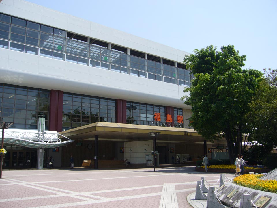 JR福島駅西口