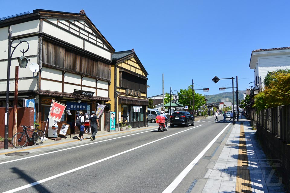 七日町通り（国道252号線）