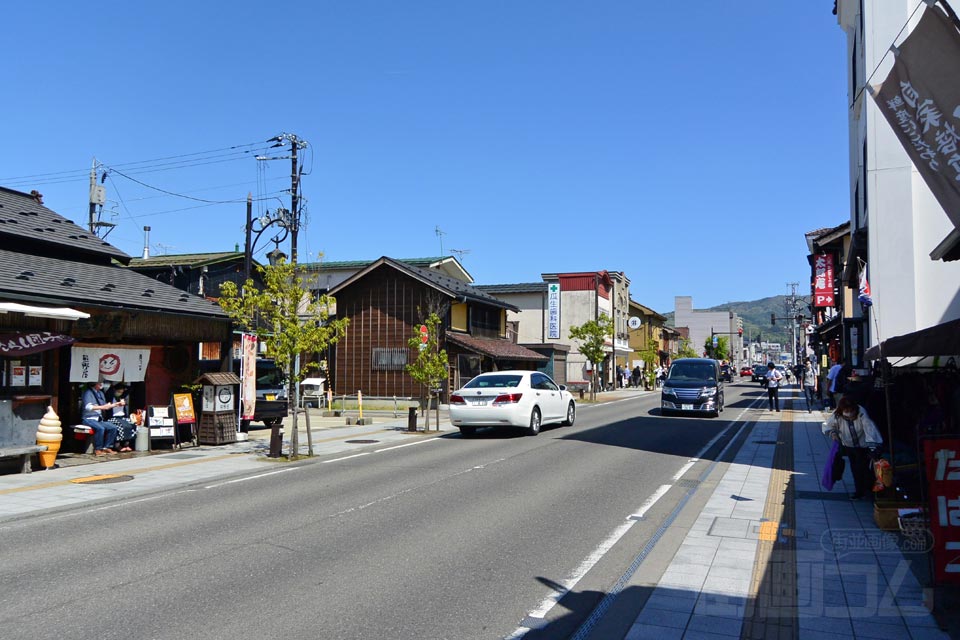 七日町通り（国道252号線）