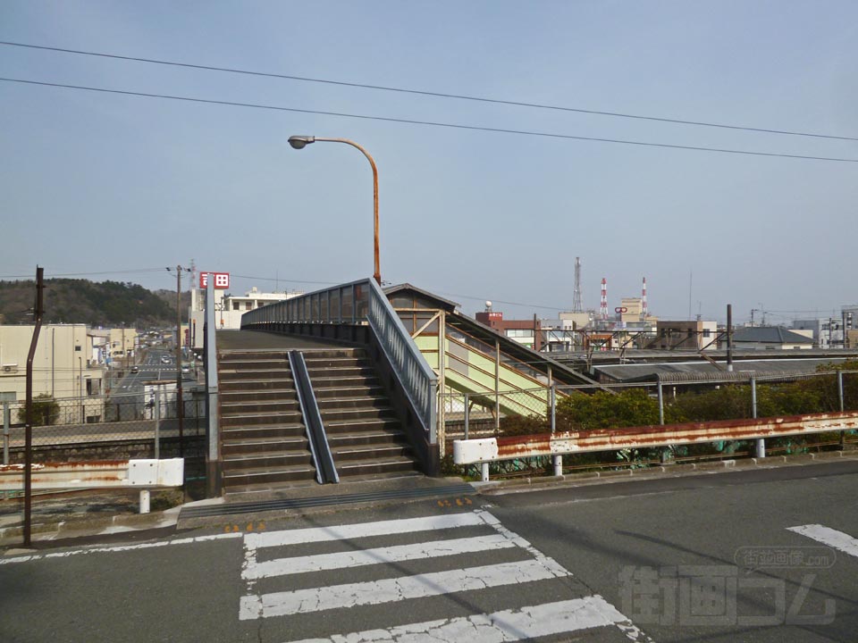 JR植田駅西側