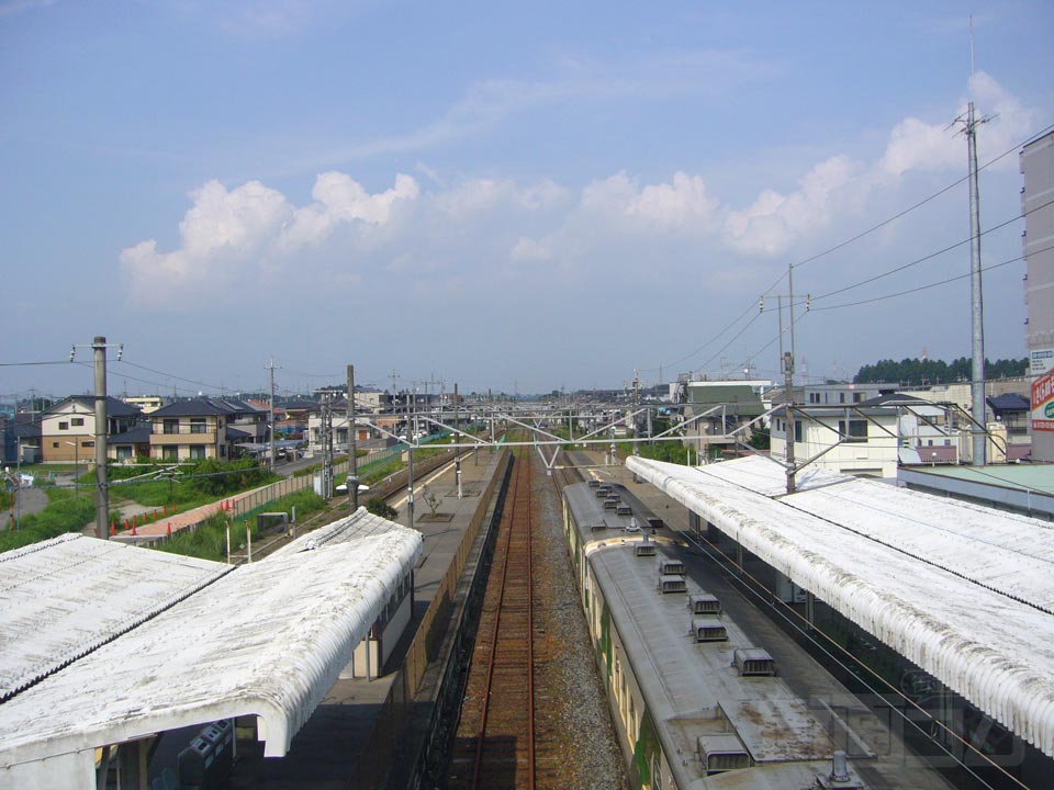 JR岡本駅ホーム
