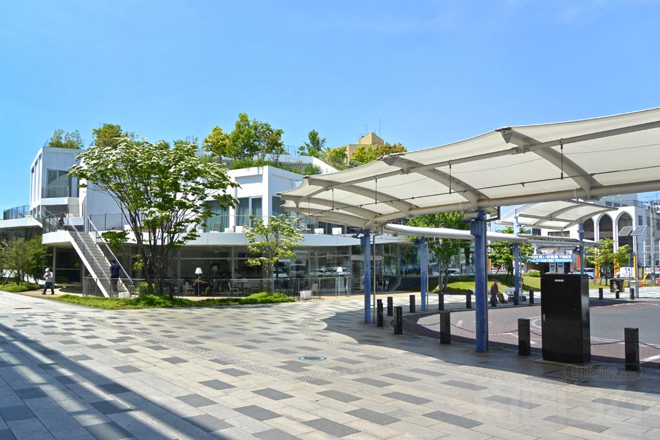 太田市美術館・図書館