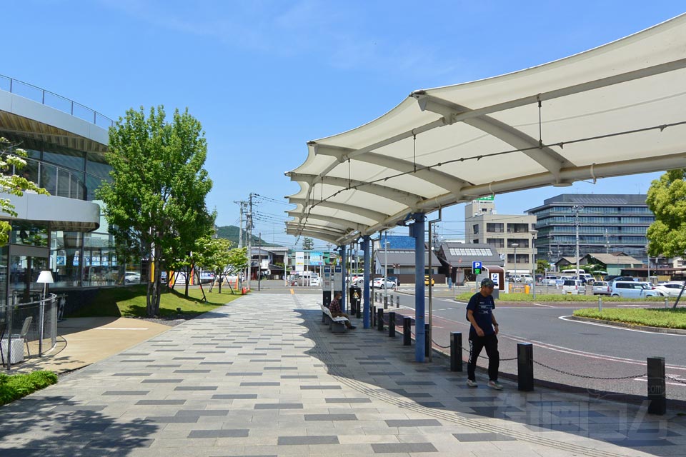 東武太田駅北口前