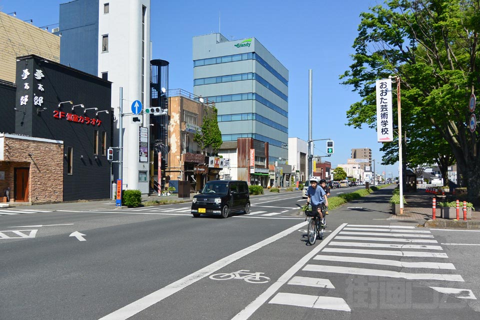 太田市飯田町