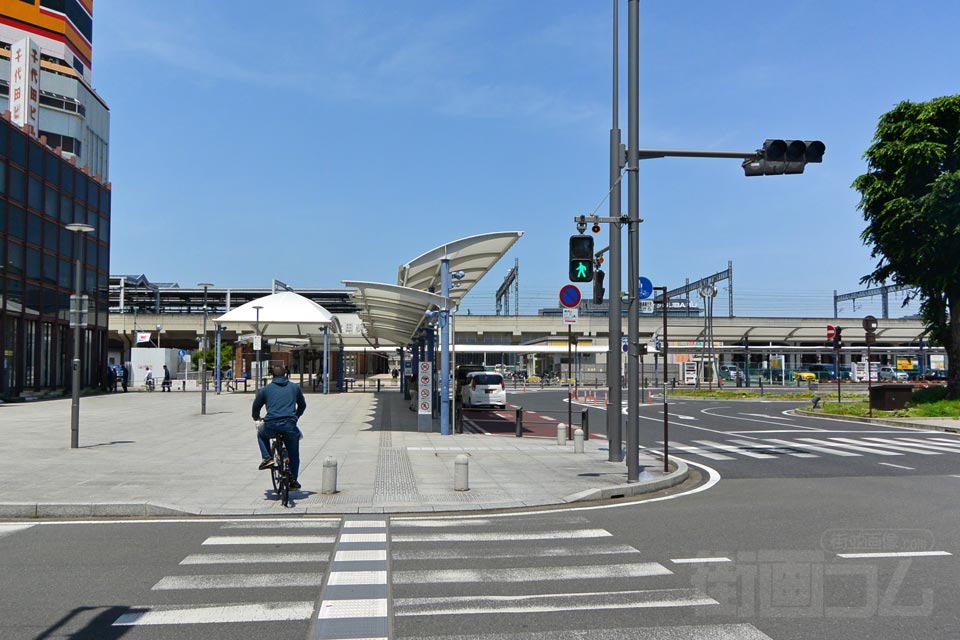 東武太田駅南口前