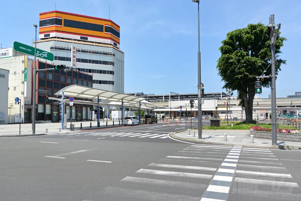 東武太田駅南口前