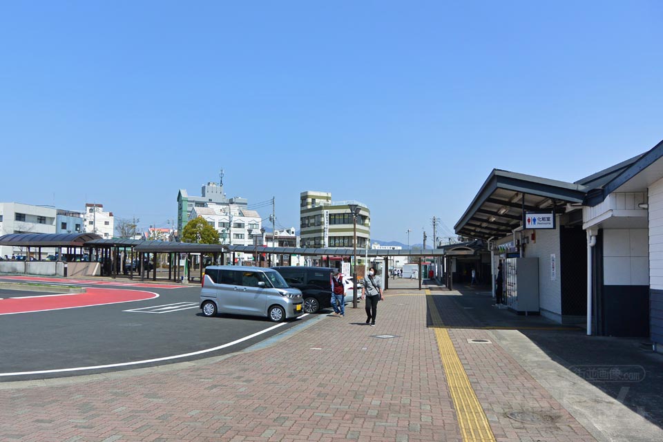 JR渋川駅前