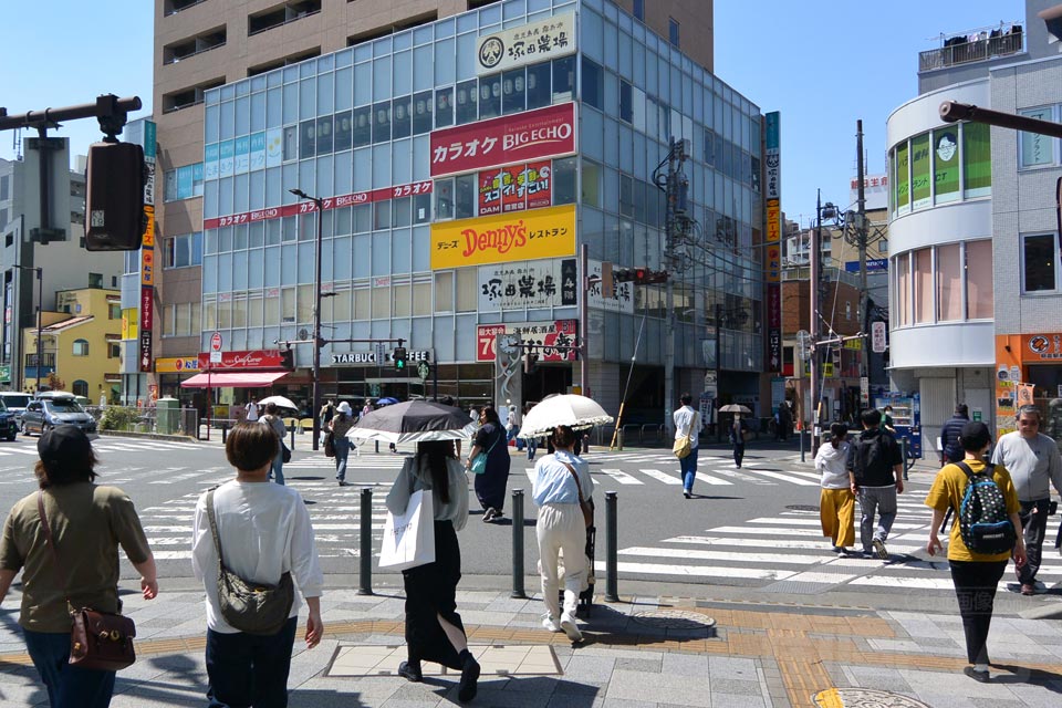 東武朝霞駅南口前